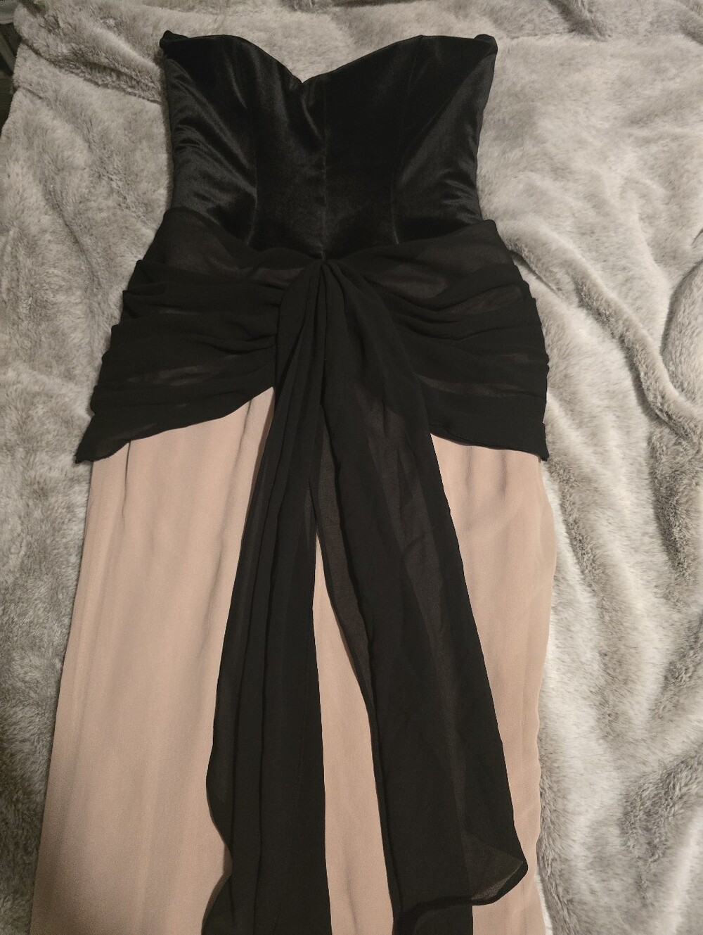 House of CB CLARA Black and Blush Chiffon Maxi Dress - Picture 4 of 7